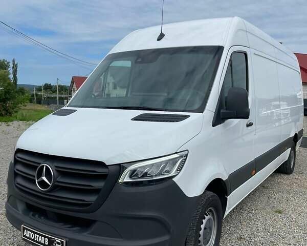 Белый Мерседес Sprinter, объемом двигателя 0 л и пробегом 299 тыс. км за 35000 $, фото 1 на Automoto.ua