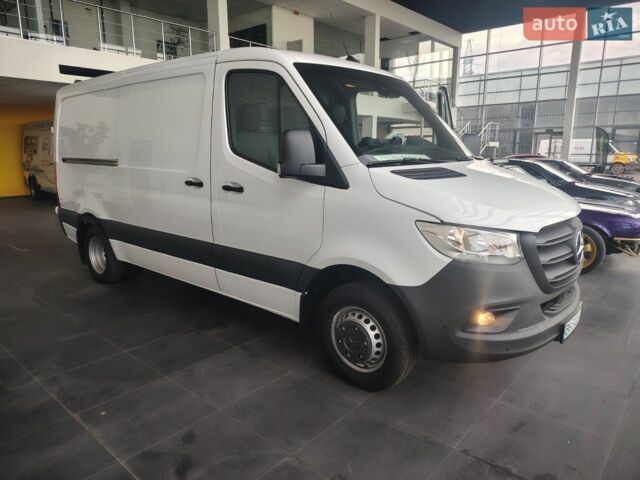 Белый Мерседес Sprinter, объемом двигателя 1.95 л и пробегом 1 тыс. км за 63701 $, фото 1 на Automoto.ua