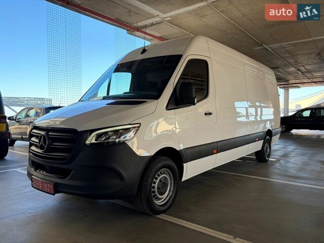 Белый Мерседес Sprinter, объемом двигателя 2 л и пробегом 280 тыс. км за 34999 $, фото 1 на Automoto.ua