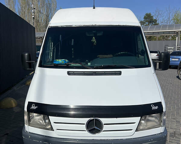 Білий Мерседес Sprinter, об'ємом двигуна 2.87 л та пробігом 790 тис. км за 5000 $, фото 1 на Automoto.ua