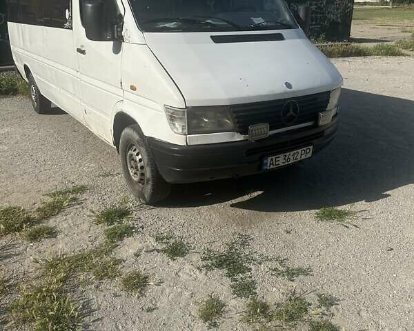 Белый Мерседес Sprinter, объемом двигателя 2.9 л и пробегом 4 тыс. км за 3200 $, фото 1 на Automoto.ua
