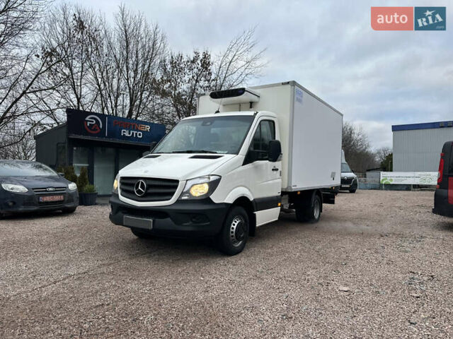Белый Мерседес Sprinter, объемом двигателя 3 л и пробегом 308 тыс. км за 28800 $, фото 1 на Automoto.ua