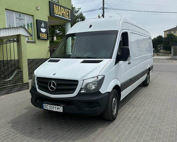 Белый Мерседес Sprinter, объемом двигателя 2.14 л и пробегом 468 тыс. км за 14900 $, фото 1 на Automoto.ua