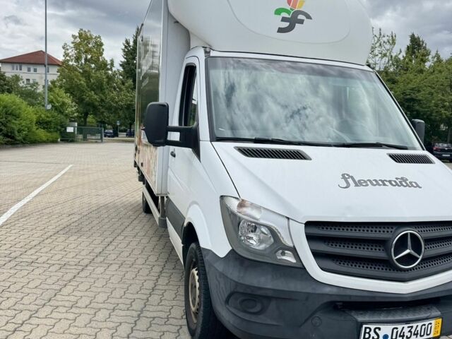 Білий Мерседес Sprinter, об'ємом двигуна 0 л та пробігом 290 тис. км за 18500 $, фото 1 на Automoto.ua
