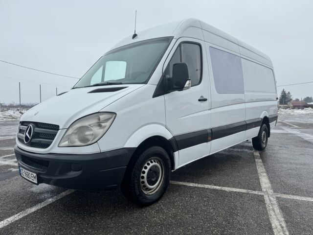 Белый Мерседес Sprinter, объемом двигателя 3 л и пробегом 380 тыс. км за 11500 $, фото 1 на Automoto.ua