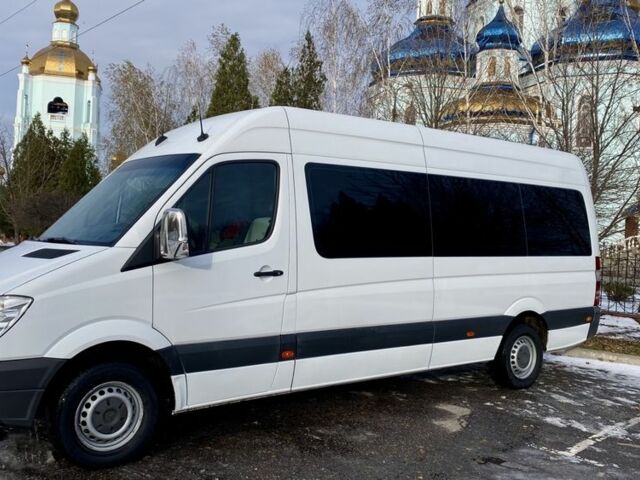 Мерседес Sprinter 2011 в Кривом Роге на Automoto.ua Белый Мерседес Sprinter, объемом двигателя 2.2 л и пробегом 350 тыс. км за 18000 $, фото 1 на Automoto.ua