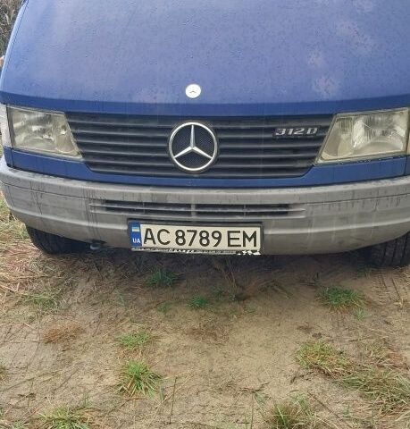 Белый Мерседес Sprinter, объемом двигателя 2.3 л и пробегом 352 тыс. км за 10800 $, фото 1 на Automoto.ua