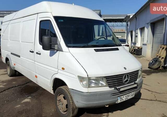 Белый Мерседес Sprinter, объемом двигателя 2.87 л и пробегом 878 тыс. км за 9100 $, фото 1 на Automoto.ua