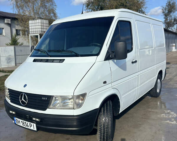 Білий Мерседес Sprinter, об'ємом двигуна 2.87 л та пробігом 670 тис. км за 5700 $, фото 1 на Automoto.ua