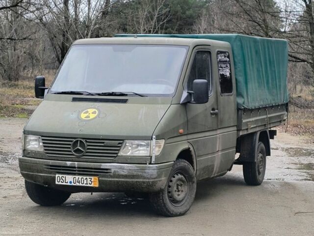 Белый Мерседес Sprinter, объемом двигателя 2.9 л и пробегом 315 тыс. км за 3300 $, фото 1 на Automoto.ua