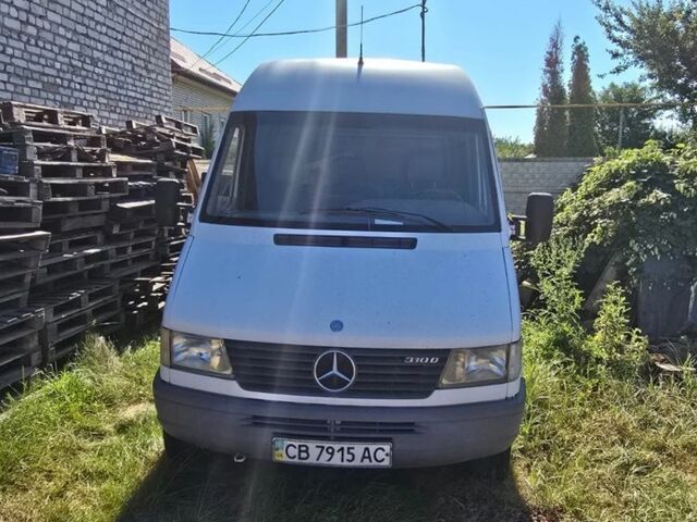 Білий Мерседес Sprinter, об'ємом двигуна 2.9 л та пробігом 1000 тис. км за 6100 $, фото 1 на Automoto.ua