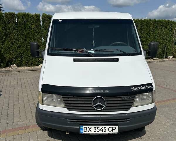 Білий Мерседес Sprinter, об'ємом двигуна 2.87 л та пробігом 507 тис. км за 8000 $, фото 1 на Automoto.ua