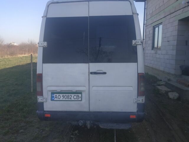 Белый Мерседес Sprinter, объемом двигателя 2.2 л и пробегом 3 тыс. км за 5500 $, фото 1 на Automoto.ua