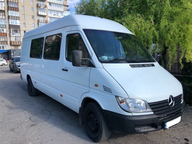 Білий Мерседес Sprinter, об'ємом двигуна 2.2 л та пробігом 335 тис. км за 6800 $, фото 1 на Automoto.ua