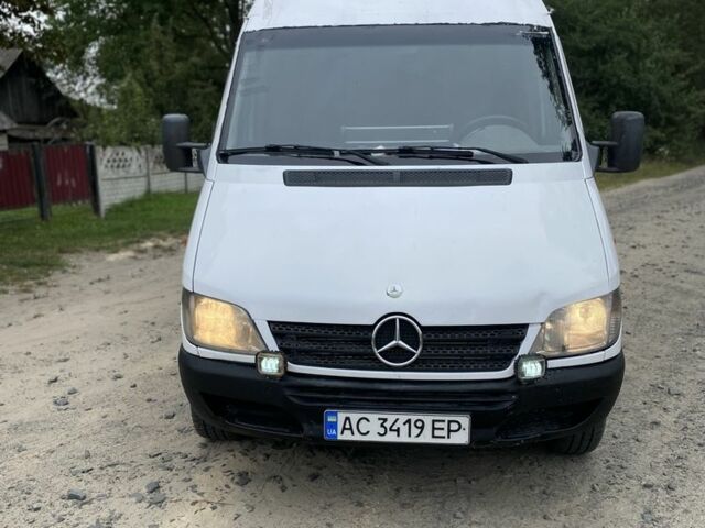 Білий Мерседес Sprinter, об'ємом двигуна 2.1 л та пробігом 358 тис. км за 5500 $, фото 1 на Automoto.ua