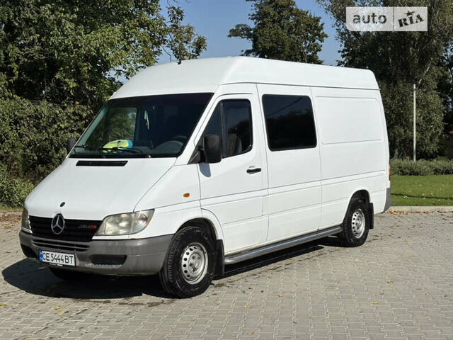 Белый Мерседес Sprinter, объемом двигателя 2.7 л и пробегом 684 тыс. км за 10990 $, фото 1 на Automoto.ua