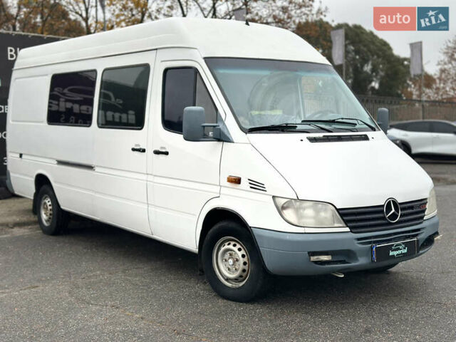 Мерседес Sprinter 2002 у Харкові на Automoto.ua Білий Мерседес Sprinter, об'ємом двигуна 2.1 л та пробігом 318 тис. км за 9999 $, фото 1 на Automoto.ua