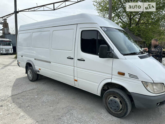 Білий Мерседес Sprinter, об'ємом двигуна 2.15 л та пробігом 450 тис. км за 11000 $, фото 1 на Automoto.ua