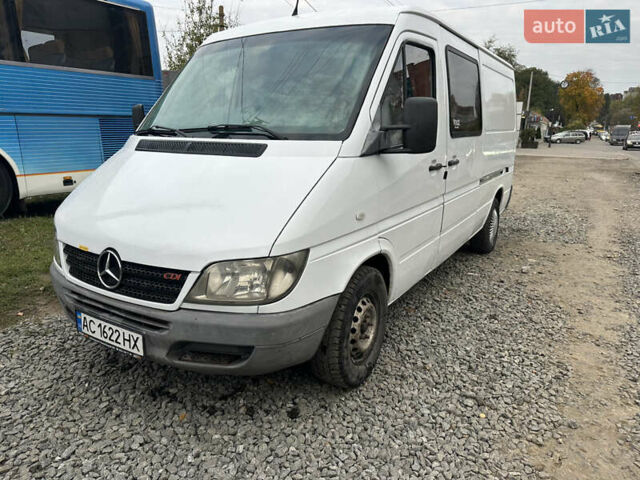 Білий Мерседес Sprinter, об'ємом двигуна 2.2 л та пробігом 555 тис. км за 5300 $, фото 1 на Automoto.ua