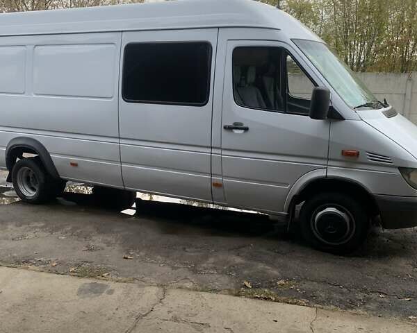 Білий Мерседес Sprinter, об'ємом двигуна 2.15 л та пробігом 536 тис. км за 9600 $, фото 1 на Automoto.ua
