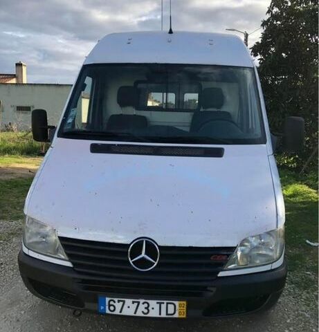 Белый Мерседес Sprinter, объемом двигателя 2.7 л и пробегом 500 тыс. км за 5809 $, фото 1 на Automoto.ua