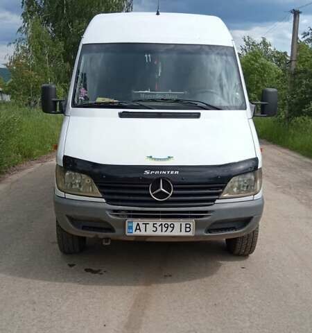 Білий Мерседес Sprinter, об'ємом двигуна 2.2 л та пробігом 1000 тис. км за 8300 $, фото 1 на Automoto.ua