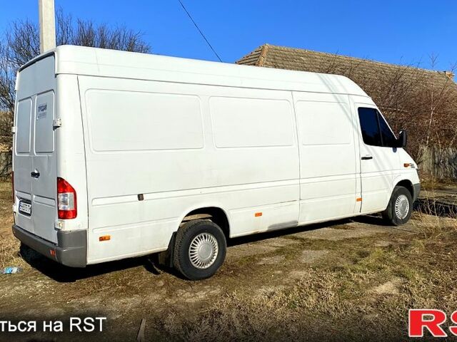 Білий Мерседес Sprinter, об'ємом двигуна 2.2 л та пробігом 560 тис. км за 8500 $, фото 1 на Automoto.ua