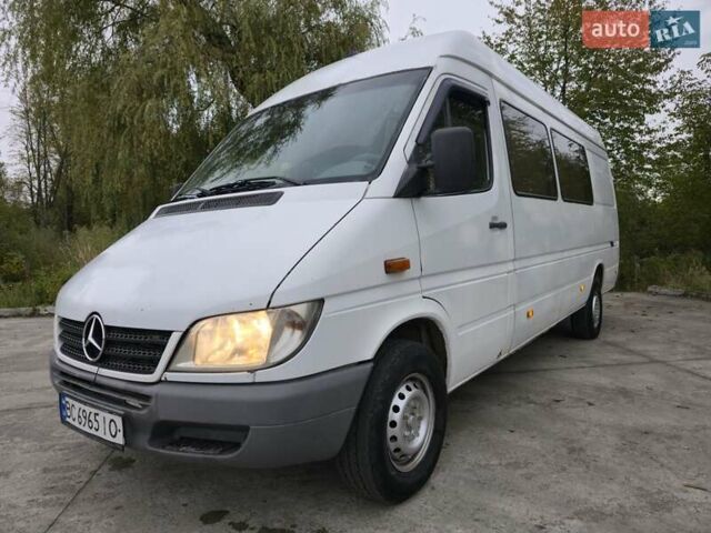 Белый Мерседес Sprinter, объемом двигателя 2.1 л и пробегом 656 тыс. км за 6500 $, фото 1 на Automoto.ua