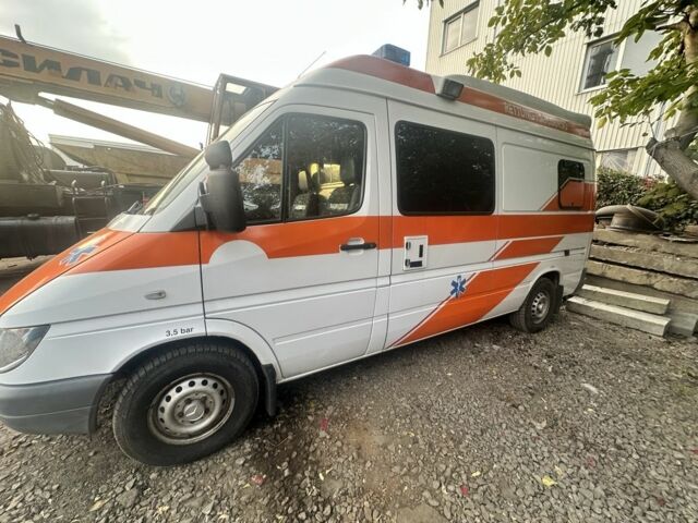 Білий Мерседес Sprinter, об'ємом двигуна 2.7 л та пробігом 200 тис. км за 8500 $, фото 1 на Automoto.ua
