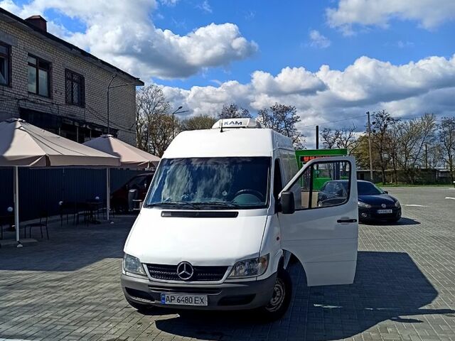 Белый Мерседес Sprinter, объемом двигателя 2.1 л и пробегом 0 тыс. км за 8850 $, фото 1 на Automoto.ua
