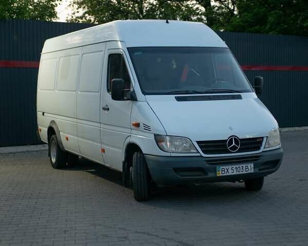 Білий Мерседес Sprinter, об'ємом двигуна 2.2 л та пробігом 490 тис. км за 12500 $, фото 1 на Automoto.ua