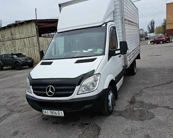 Белый Мерседес Sprinter, объемом двигателя 2.15 л и пробегом 560 тыс. км за 12000 $, фото 1 на Automoto.ua
