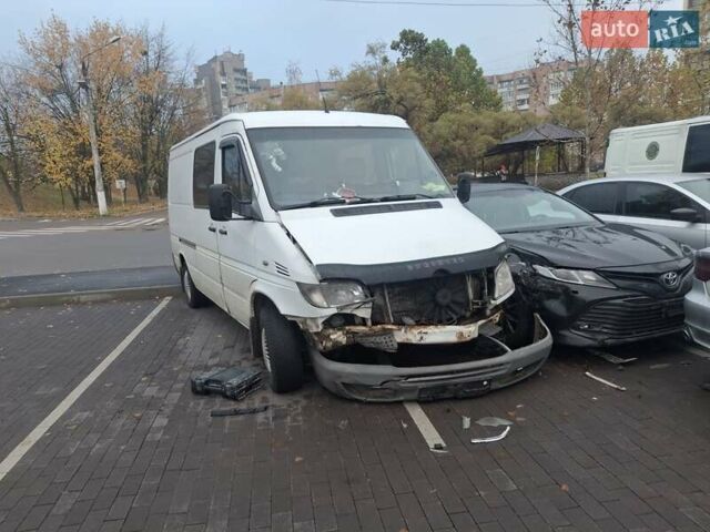 Белый Мерседес Sprinter, объемом двигателя 2.2 л и пробегом 5 тыс. км за 4500 $, фото 1 на Automoto.ua