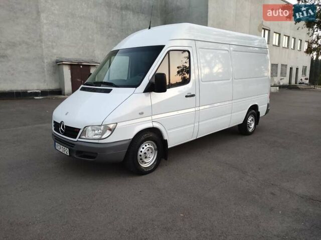 Белый Мерседес Sprinter, объемом двигателя 0 л и пробегом 257 тыс. км за 14900 $, фото 1 на Automoto.ua