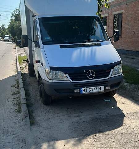 Білий Мерседес Sprinter, об'ємом двигуна 2.15 л та пробігом 280 тис. км за 13500 $, фото 1 на Automoto.ua