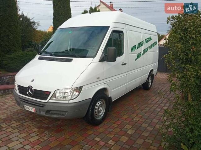 Білий Мерседес Sprinter, об'ємом двигуна 2.2 л та пробігом 198 тис. км за 14299 $, фото 1 на Automoto.ua