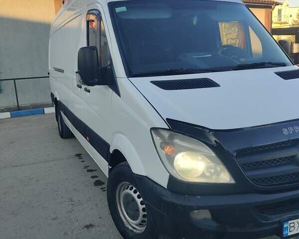 Білий Мерседес Sprinter, об'ємом двигуна 2.1 л та пробігом 860 тис. км за 12350 $, фото 1 на Automoto.ua