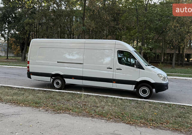 Білий Мерседес Sprinter, об'ємом двигуна 2.2 л та пробігом 350 тис. км за 11500 $, фото 1 на Automoto.ua
