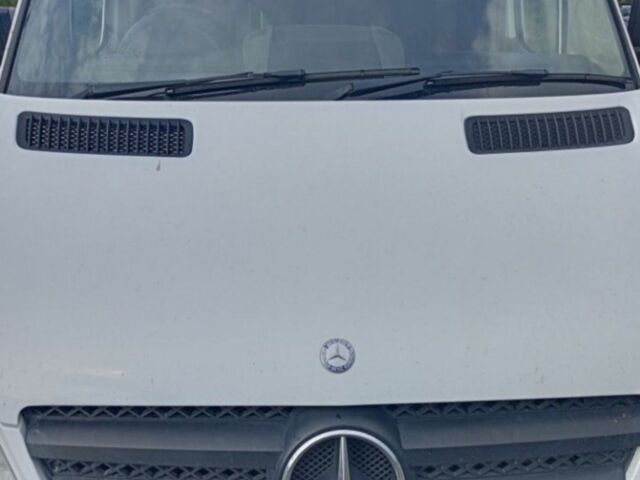 Білий Мерседес Sprinter, об'ємом двигуна 2.2 л та пробігом 450 тис. км за 5624 $, фото 1 на Automoto.ua