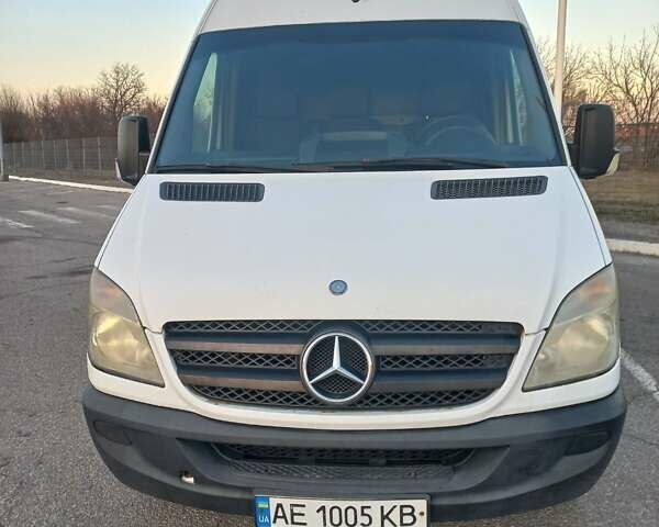 Білий Мерседес Sprinter, об'ємом двигуна 0 л та пробігом 500 тис. км за 11499 $, фото 1 на Automoto.ua