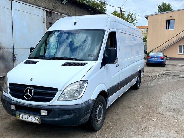 Белый Мерседес Sprinter, объемом двигателя 2.1 л и пробегом 0 тыс. км за 9300 $, фото 1 на Automoto.ua