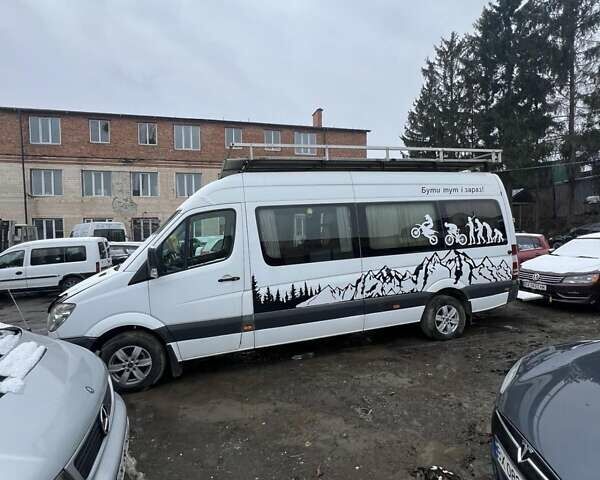Білий Мерседес Sprinter, об'ємом двигуна 2.2 л та пробігом 480 тис. км за 18000 $, фото 1 на Automoto.ua