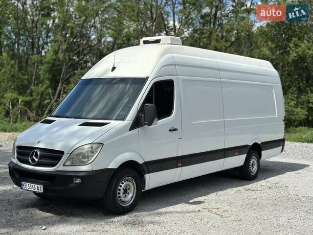 Белый Мерседес Sprinter, объемом двигателя 2.1 л и пробегом 500 тыс. км за 13500 $, фото 1 на Automoto.ua