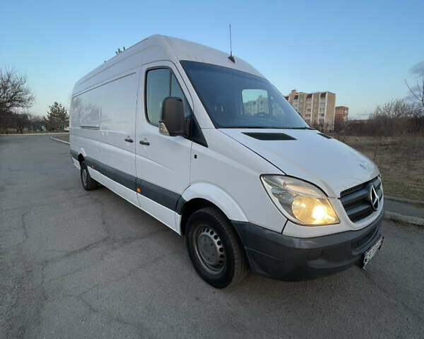 Білий Мерседес Sprinter, об'ємом двигуна 2.15 л та пробігом 340 тис. км за 11900 $, фото 1 на Automoto.ua