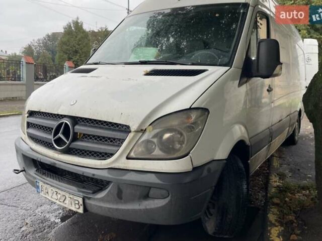 Білий Мерседес Sprinter, об'ємом двигуна 2.87 л та пробігом 340 тис. км за 7500 $, фото 1 на Automoto.ua
