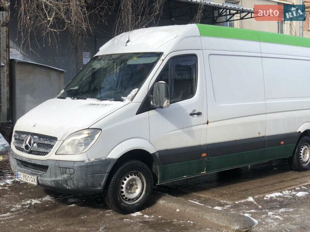 Белый Мерседес Sprinter, объемом двигателя 2.1 л и пробегом 475 тыс. км за 6900 $, фото 1 на Automoto.ua