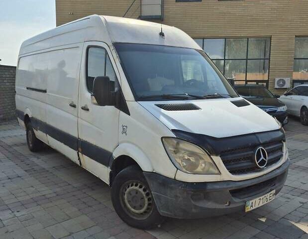 Білий Мерседес Sprinter, об'ємом двигуна 2.1 л та пробігом 653 тис. км за 8000 $, фото 1 на Automoto.ua