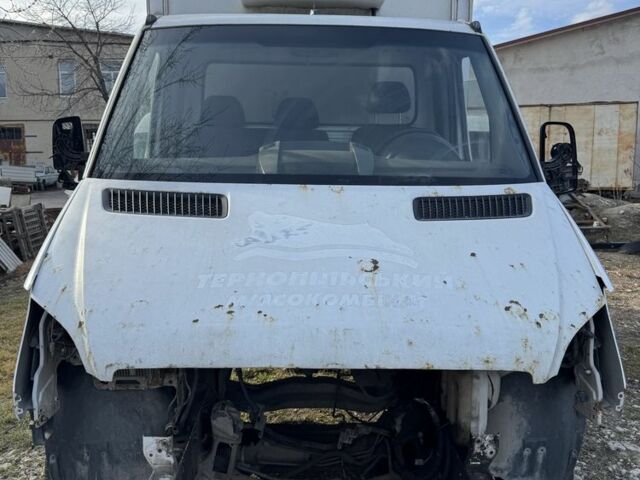 Белый Мерседес Sprinter, объемом двигателя 2.2 л и пробегом 300 тыс. км за 5499 $, фото 1 на Automoto.ua