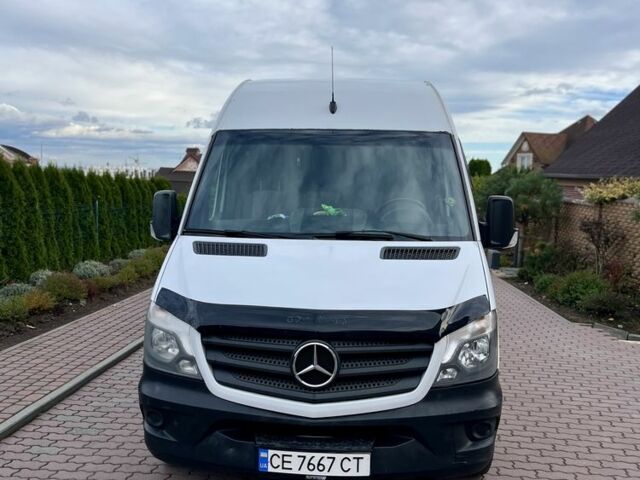 Белый Мерседес Sprinter, объемом двигателя 2.1 л и пробегом 380 тыс. км за 16000 $, фото 1 на Automoto.ua