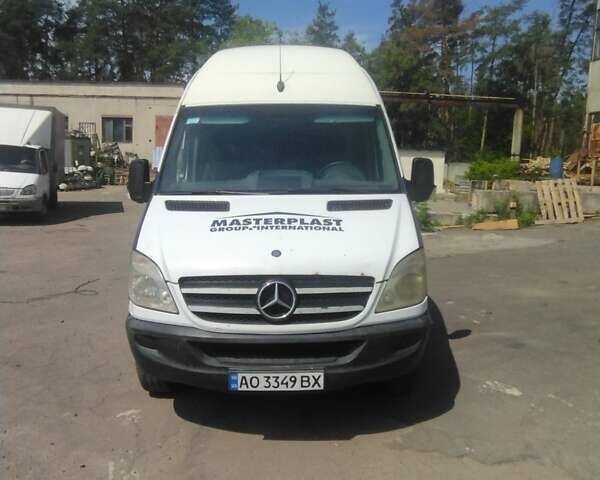 Білий Мерседес Sprinter, об'ємом двигуна 2.14 л та пробігом 396 тис. км за 11999 $, фото 1 на Automoto.ua